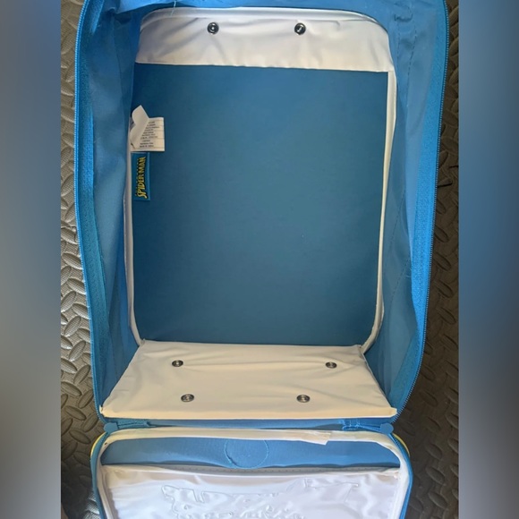 Children's Trolly Luggage: The Amazing Spiderman, Marvel, Travel Bag Suitcase. - Picture 7 of 11